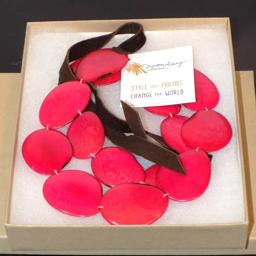 New Noonday Collection Tagua Nut & Suede Statement Necklace Handmade Ecuador